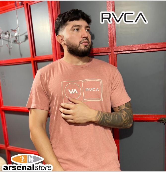 CAMISETA RVCA M641D01R VINO LOGO BLANCO