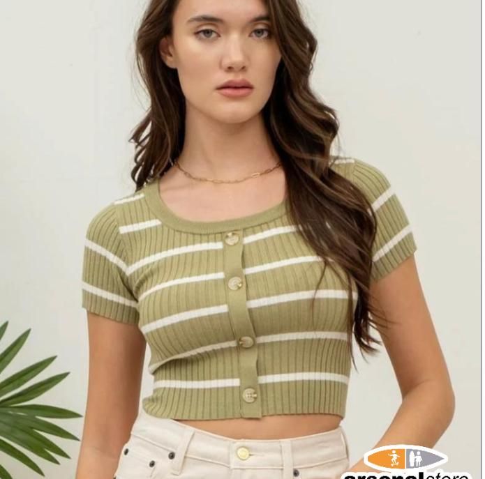 CROP TOP LIGHT OLIVE CROP TOP LIGHT OLIVE