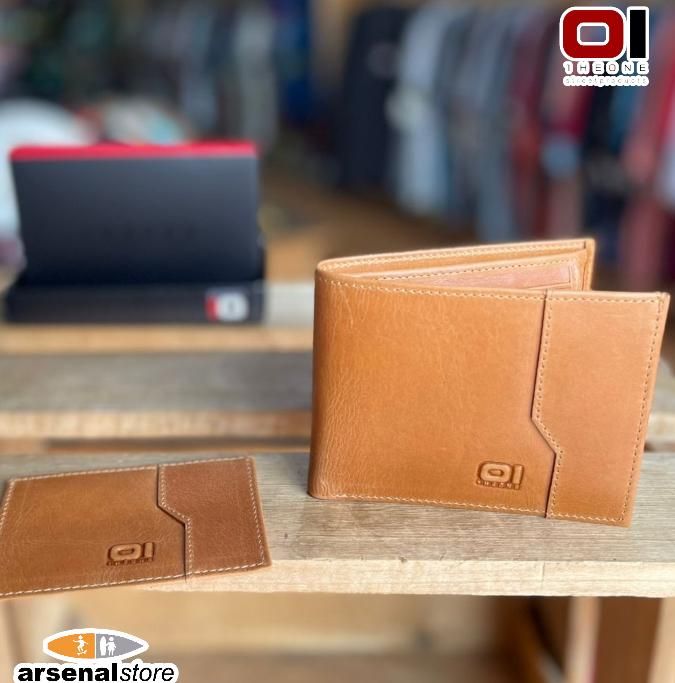 BILLETERA THE ONE 303 CAMEL BRILLANTE