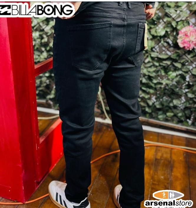 PANTALON BILLABONG NEGRO 1973