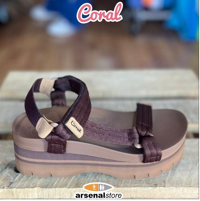 SANDALIAS CORAL KAI BROWN