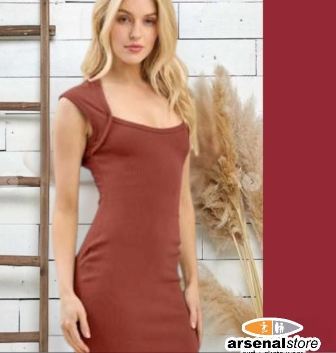 VESTIDO MARSALA