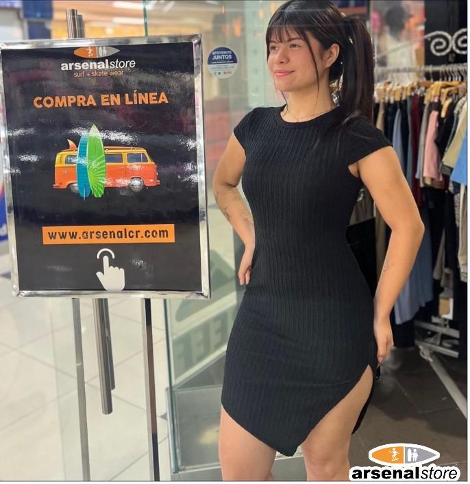 VESTIDO BLACK