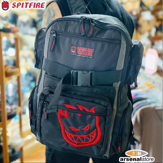 SALVEQUE SPITFIRE GRANDE LLAMA ROJA