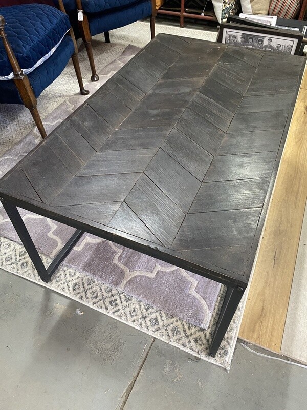 Coffee tables with herringbone feature