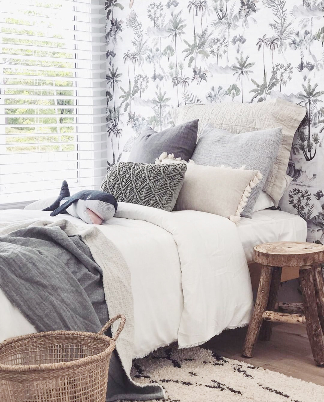 Hawaiian Days Removable Wallpaper