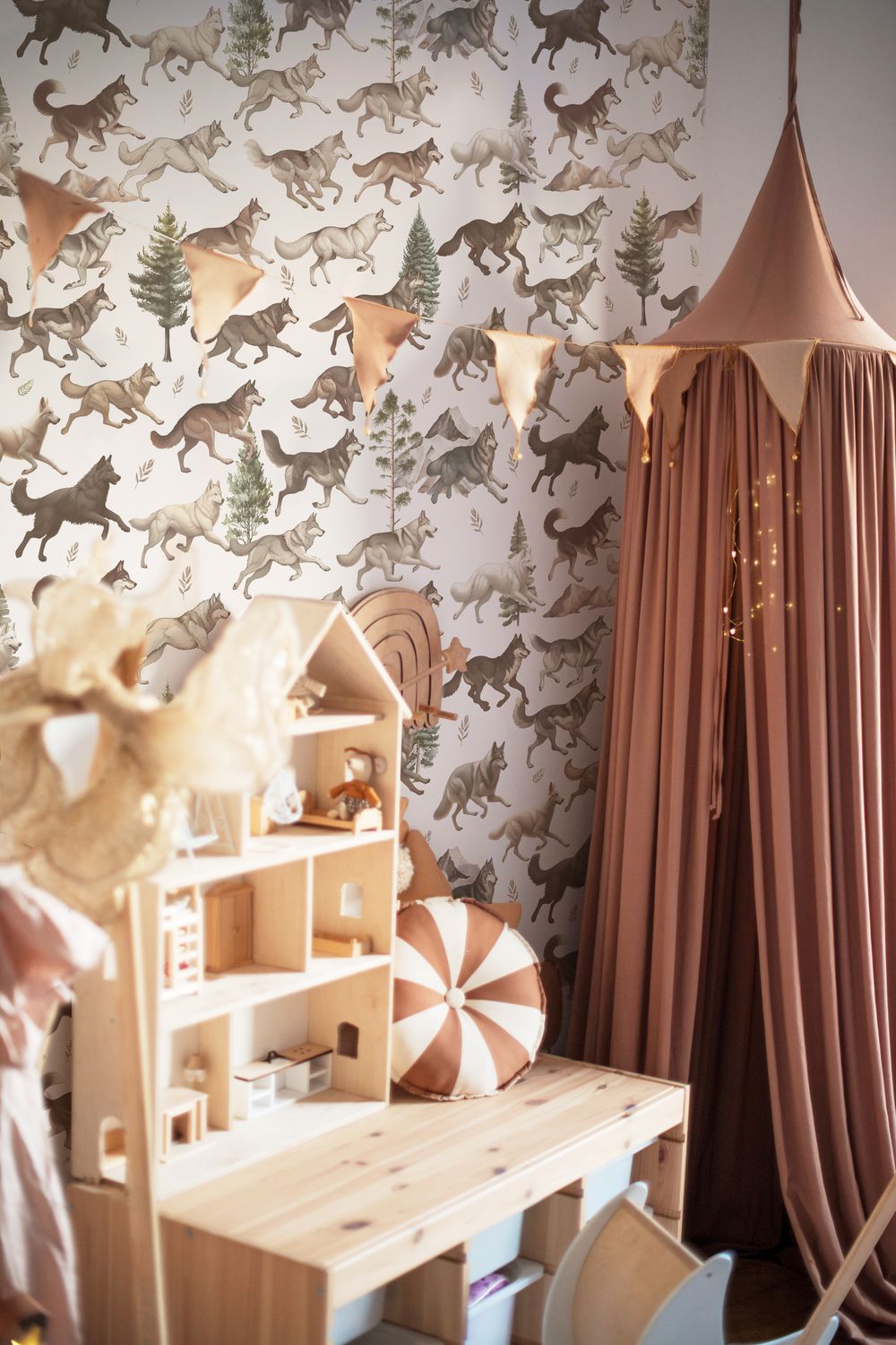 Wolf Pack Removable Wallpaper