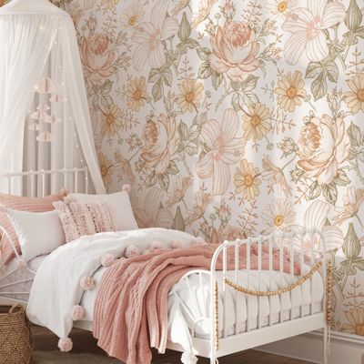 Maddie 4 Removable Wallpaper