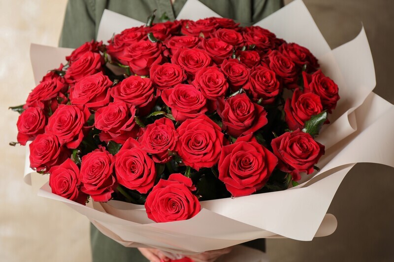 True Love 50 Red Roses