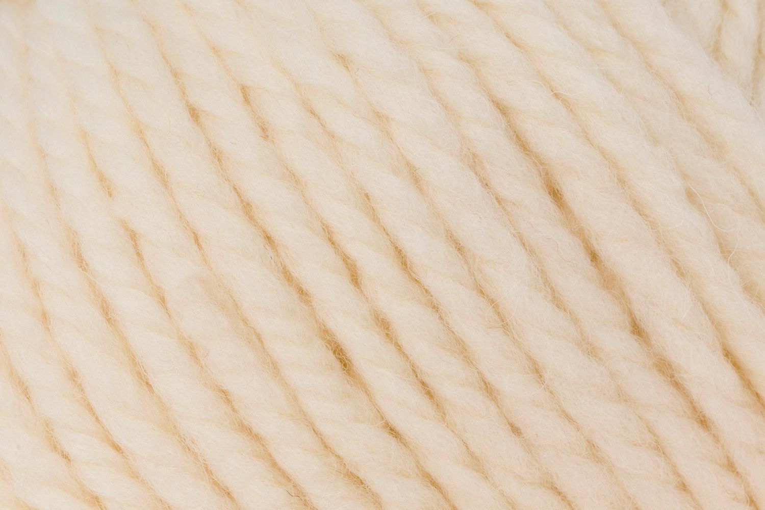 Big Wool, Color: 001 White Hot