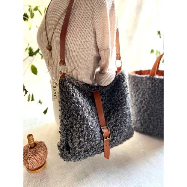 atenti Soft Tote, Color: Curly Cute Charcoal
