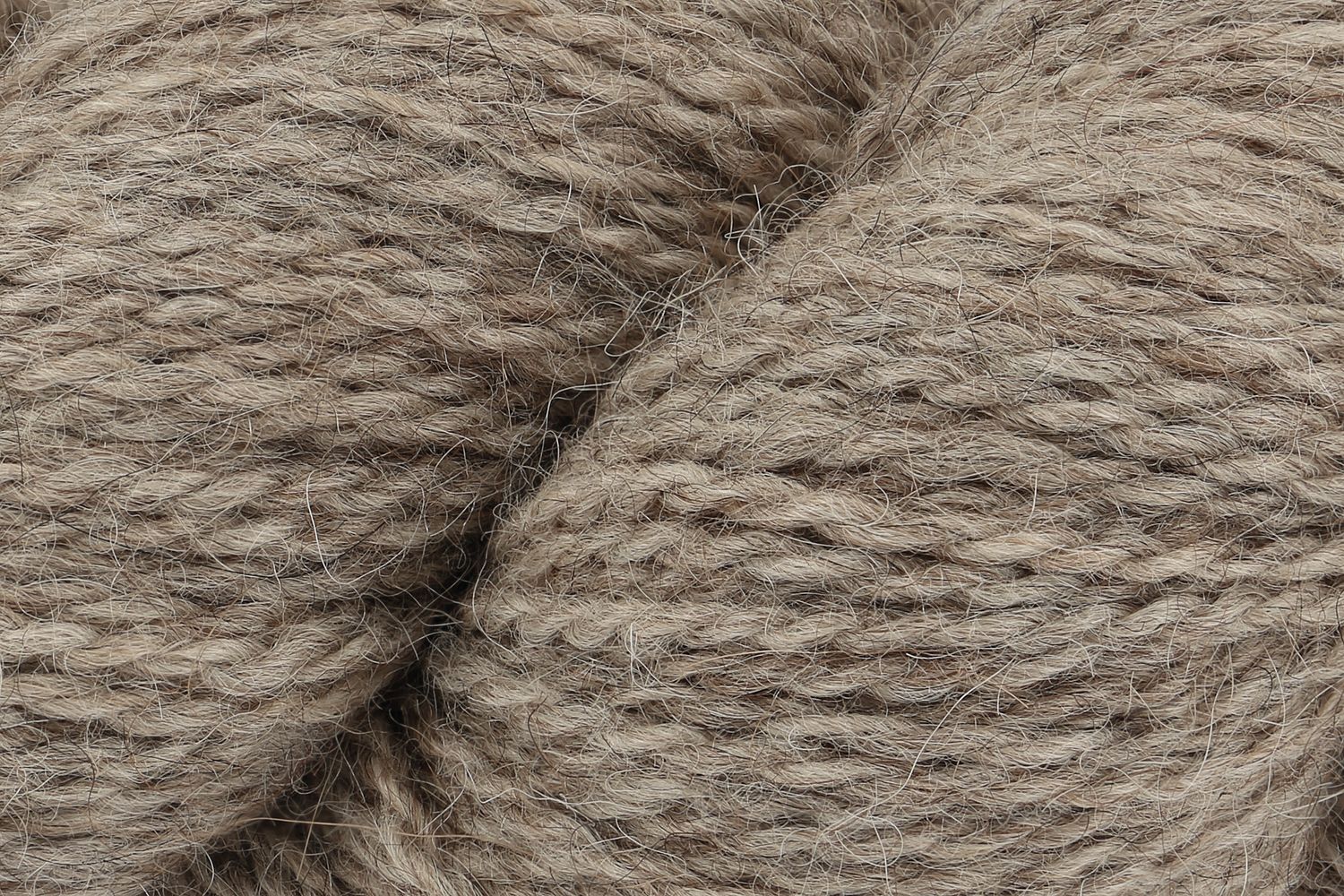 Moordale - D, Color: 001 Feather