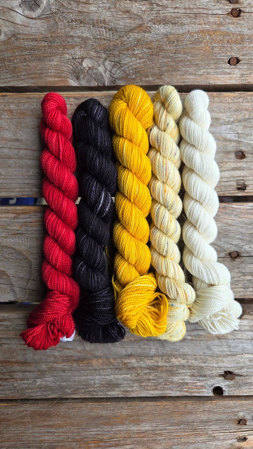 FIFA World Cup Paint Cans (mini skein palettes), Country Palette: Germany