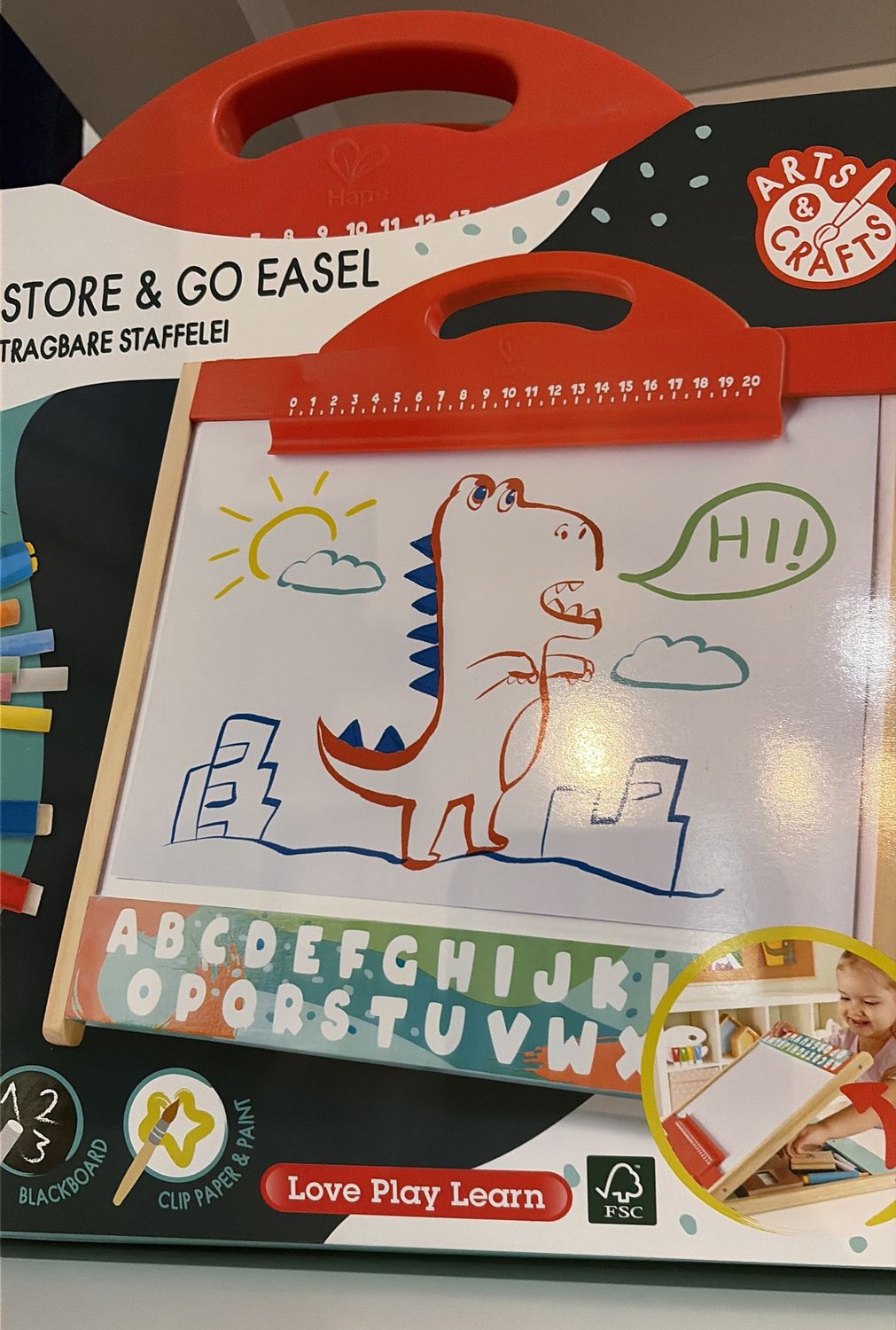 Store and go easel 
