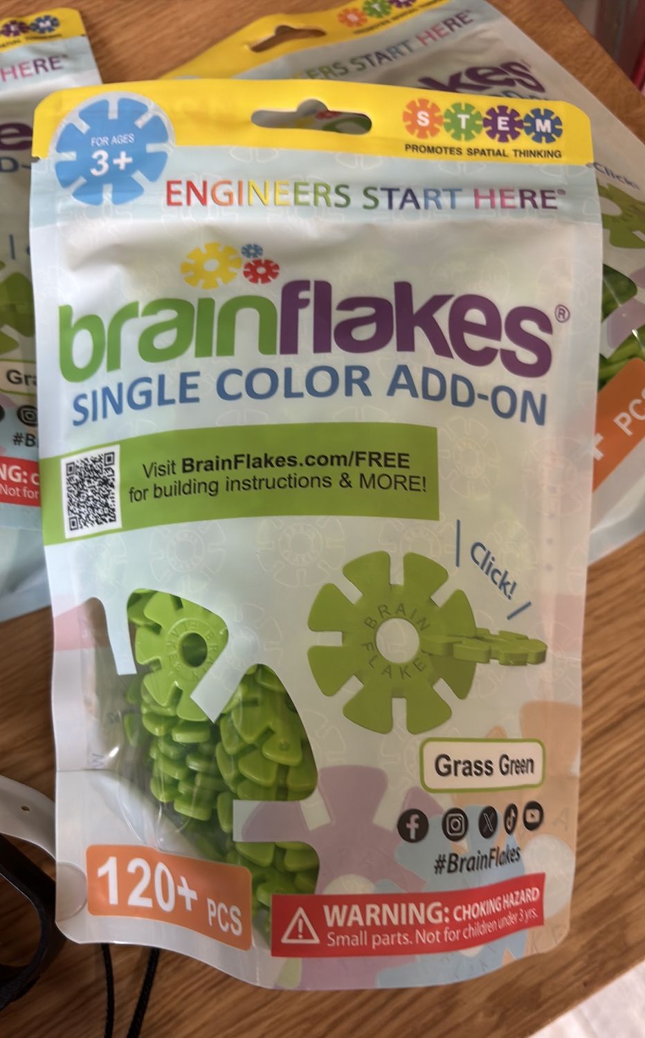 Brain flakes green 120 piece 