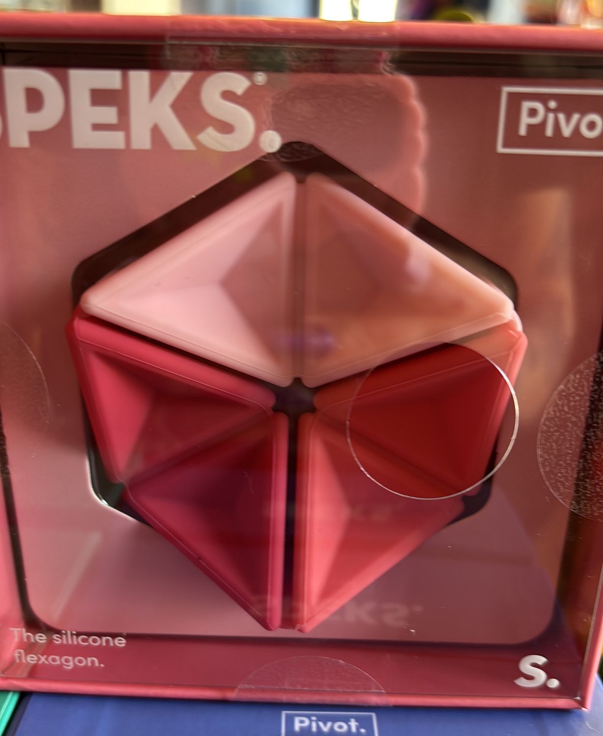 Specs pivot pink 