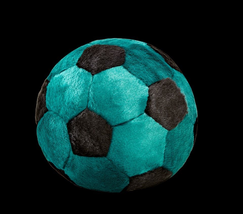 Fluff &amp; Tuff - Soccer Ball