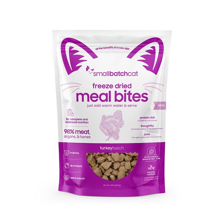 Small Batch - Freeze Dried Turkey Bites for Cats 10 oz.