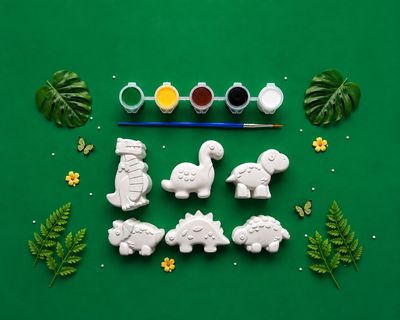 Dinosaur Theme Painting Set
