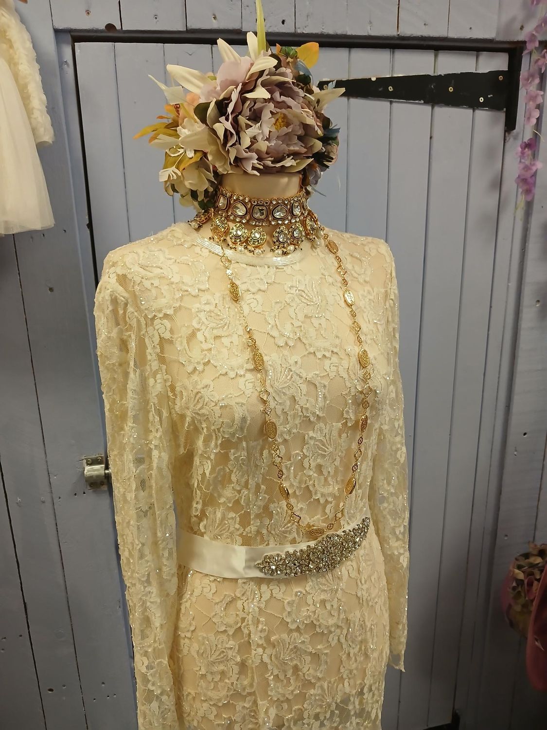 Vintage 1980s Cream Sheer Lace Dress
