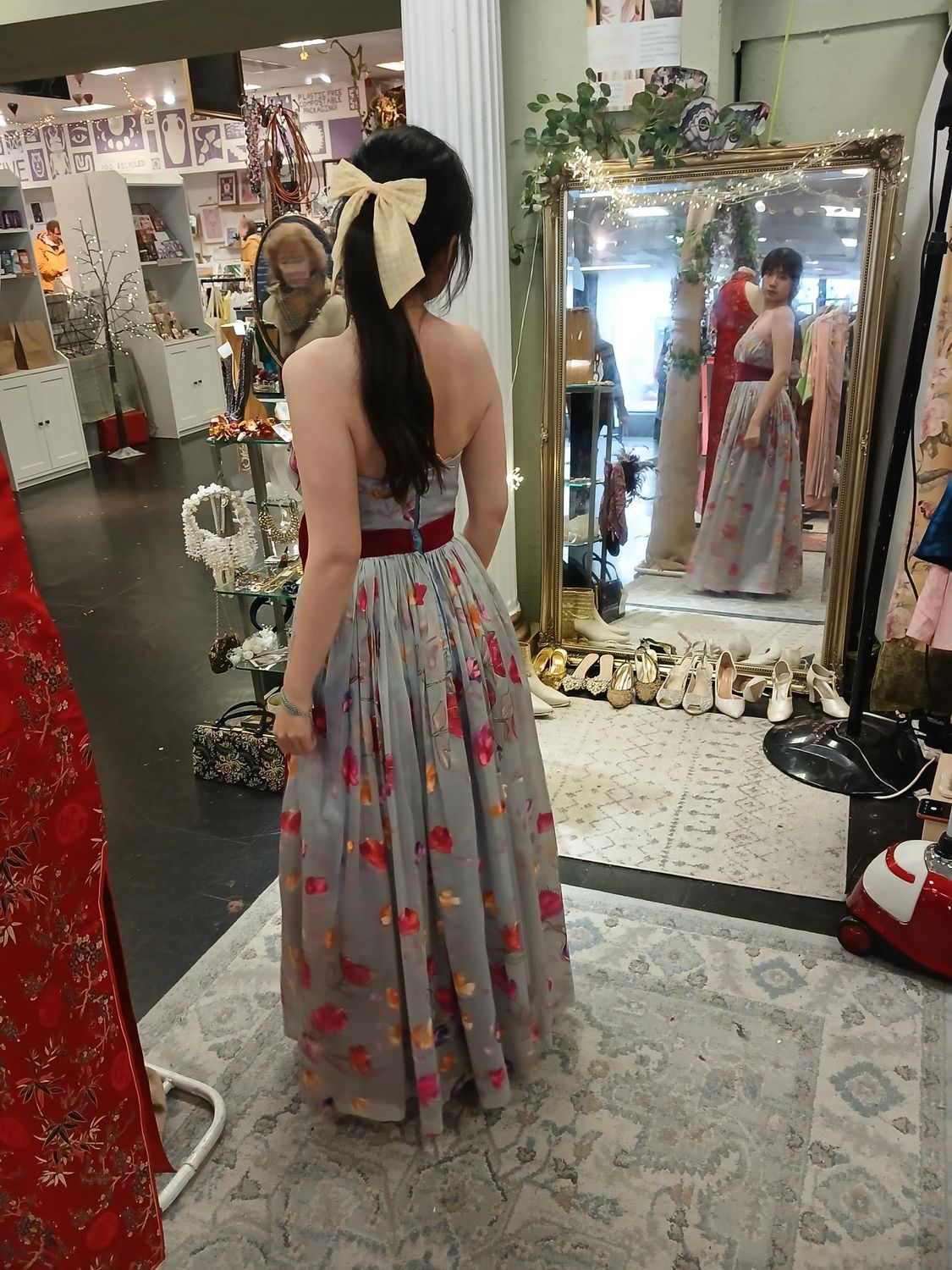 The Snow White - RARE Hand Painted 1940s Wedding Dress