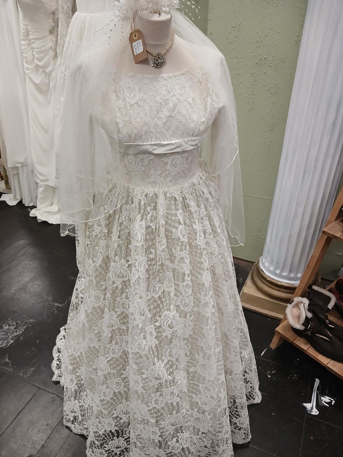 The Audrey - Vintage 1950s Lace Dress