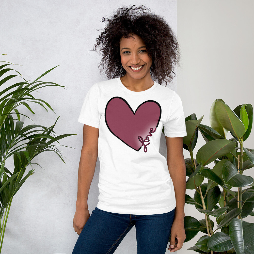 Cute Love Heart with black border on short sleeve shirt