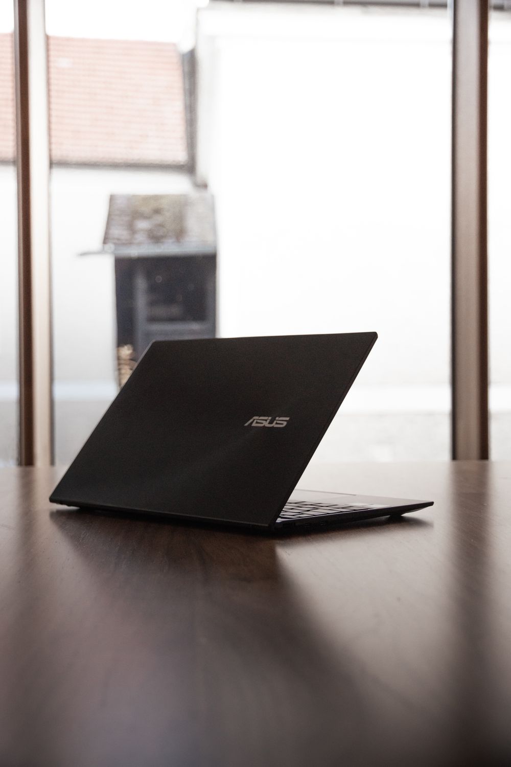 Réparation Pc portable ASUS chez LANDPC à Saint-Tropez France 