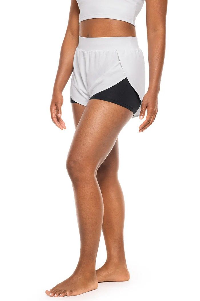 Coolibar Women's Chakra Flow Short Small White