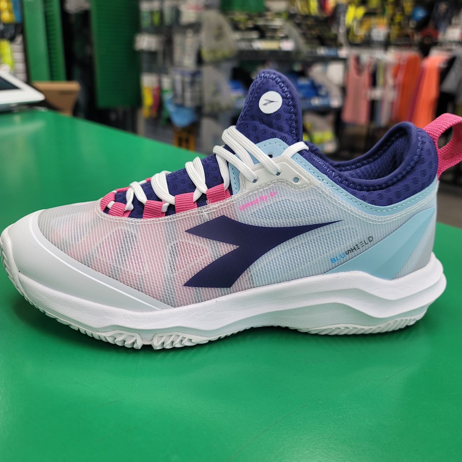 Diadora Speed Blushield Fly 4 + W AG White/blueprint/pink Yarr, Size: size 6.5