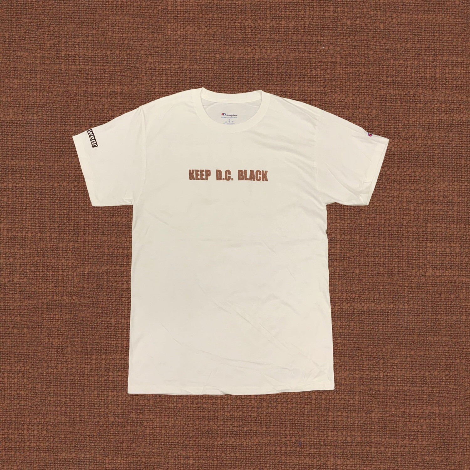 Keep D.C. Black T-Shirt, Color: White/Chocolate Brown, Size: S