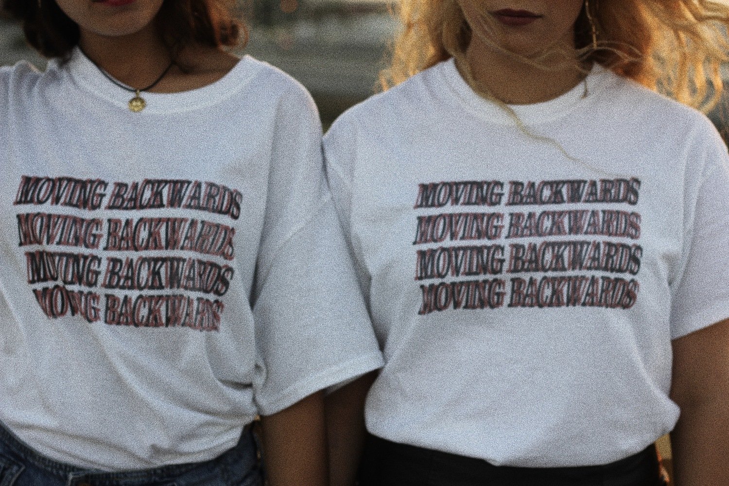 LOGO TEE LOGO TEE