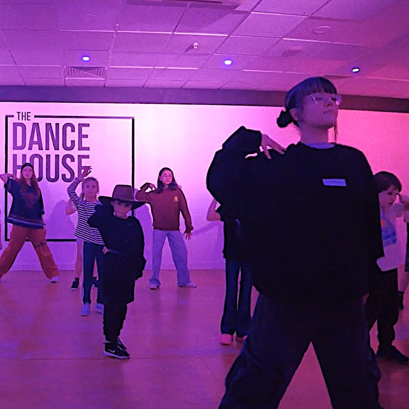 Saturday 7-12yrs K-pop, DH-West: August-Oct