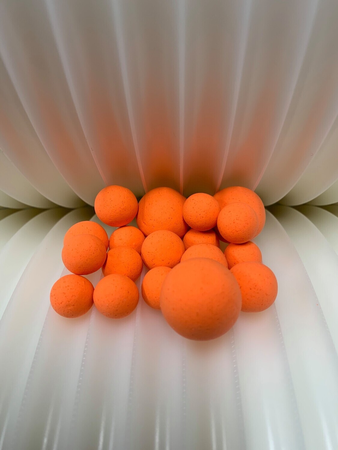 Pop-up KR1LL (orange) MTC Baits 14 mm