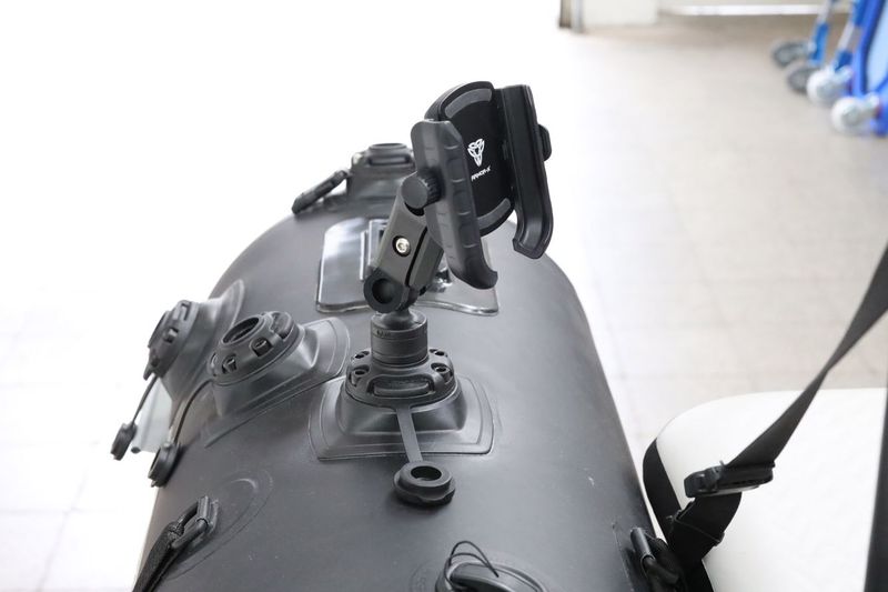 Kit support téléphone - compatible Fasten Borika