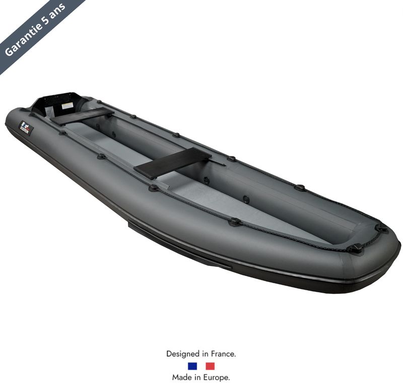 Canoë 470 avec tableau arrière | Boat Solution France