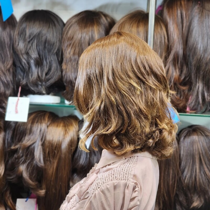 פאה קאסטם שיער טבעי מחודשת יד שניה במצב טוב # R2905
