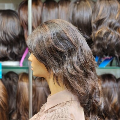 פאה קצרה  יד שניה מחודשת קאסטם שיער טבעי במצב טוב שמורה #פאה קצרה  יד שניה מחודשת קאסטם שיער טבעי במצב טוב שמורה #2855