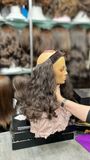 תוספת שיער פאת כובע עם שיער מתולתל טבעי ארוכה חדשה, סרט בנדמה #3355