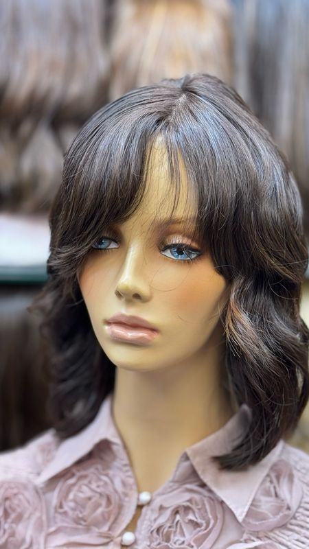 פאה מחודשת קאסטם גלית צבע ,יד שניה,כהה קצרה מעוצבת #3549