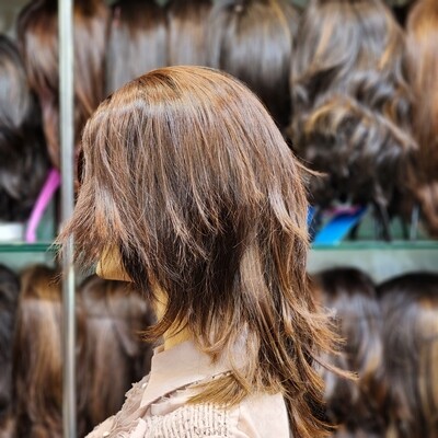 Perruque d’occasion rénovée en cheveux naturels – dégradée #2426