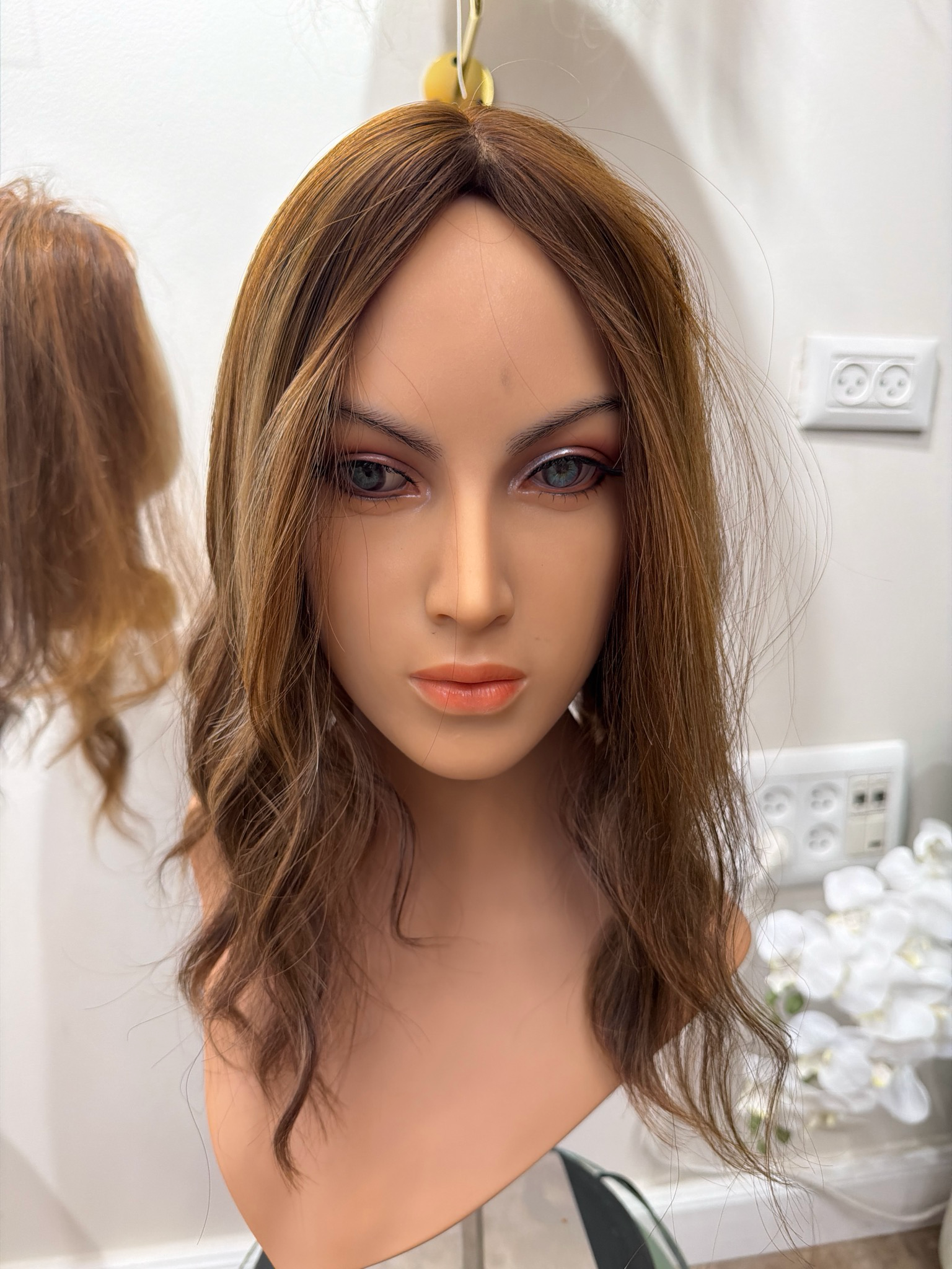 פאה מחודשת יד שניה יפה מאוד 3642#