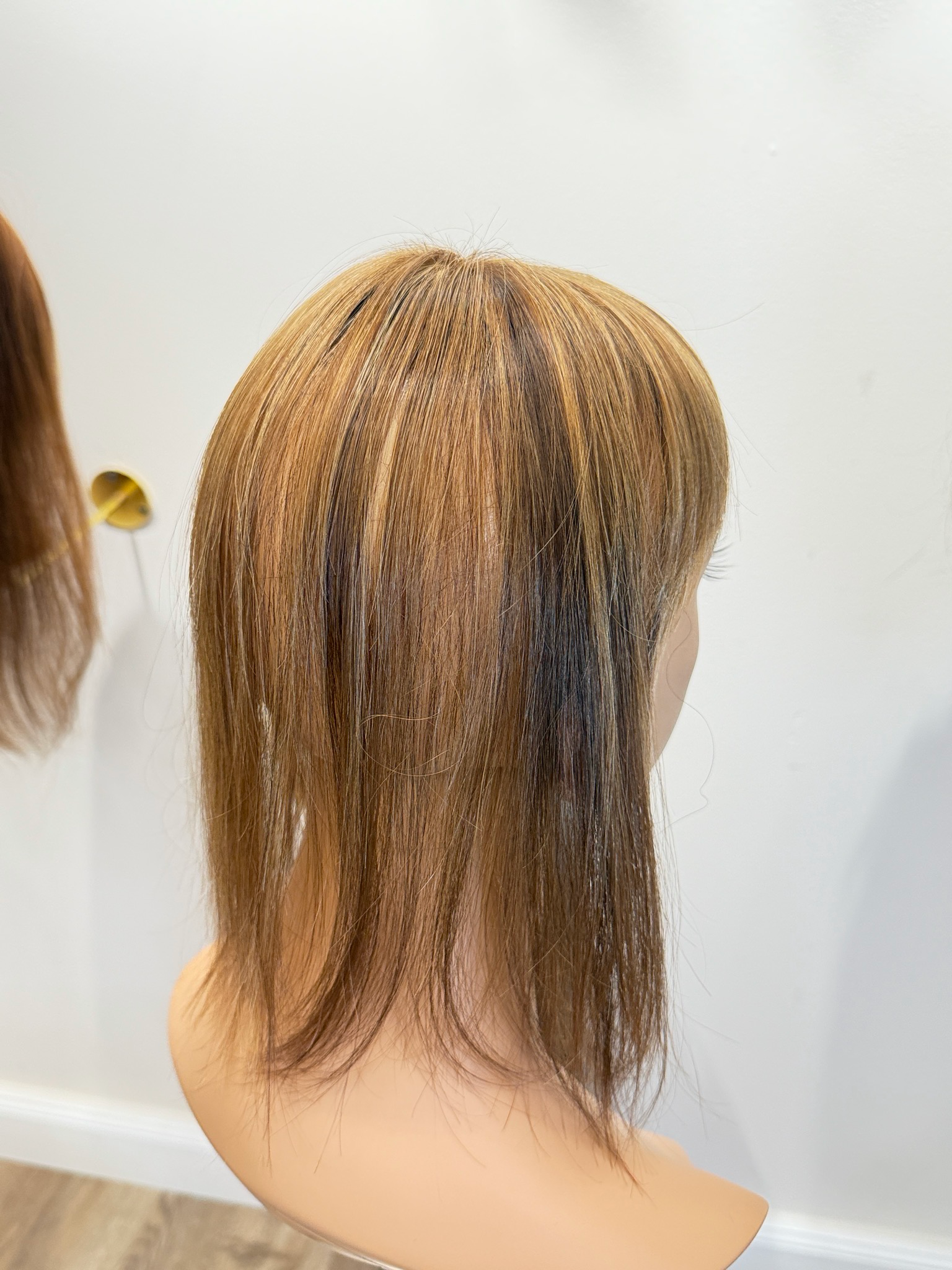 טופר,יחידת שיער ,סקין קליפס מחודשת יד שנייה במצב טוב,שיער טבעי ,צבע ג׳ינג׳י עם פוני #3464#