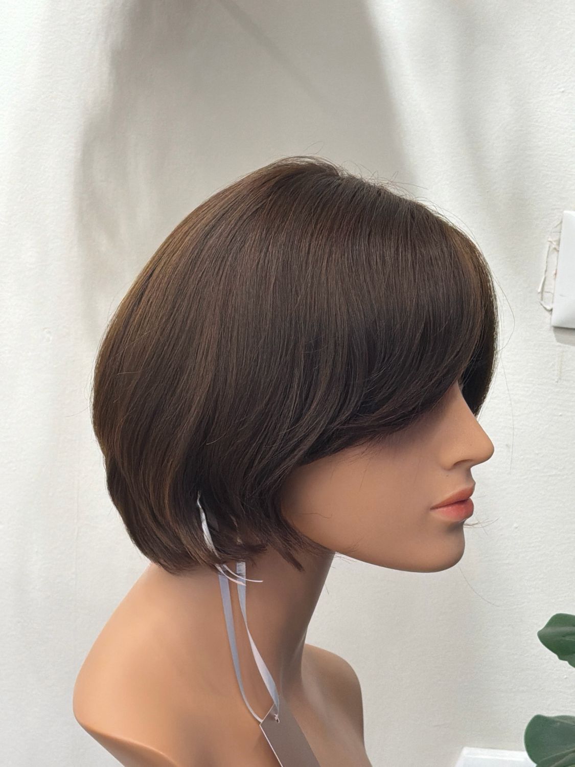 פאה מחודשת יד שניה במצב מעולה טבעית קצרה מעוצבת #3679