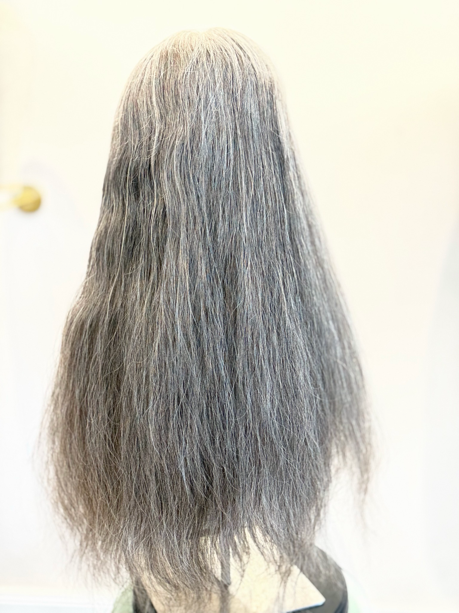 #405#R/N, TOP LACE | שיער וייטנאמי טבעי | Virgin Hair | ללא צביעה | צבע אפור טבעי | אורך 63 ס”מ | מידה Medium | צפיפות טבעית | חדש.