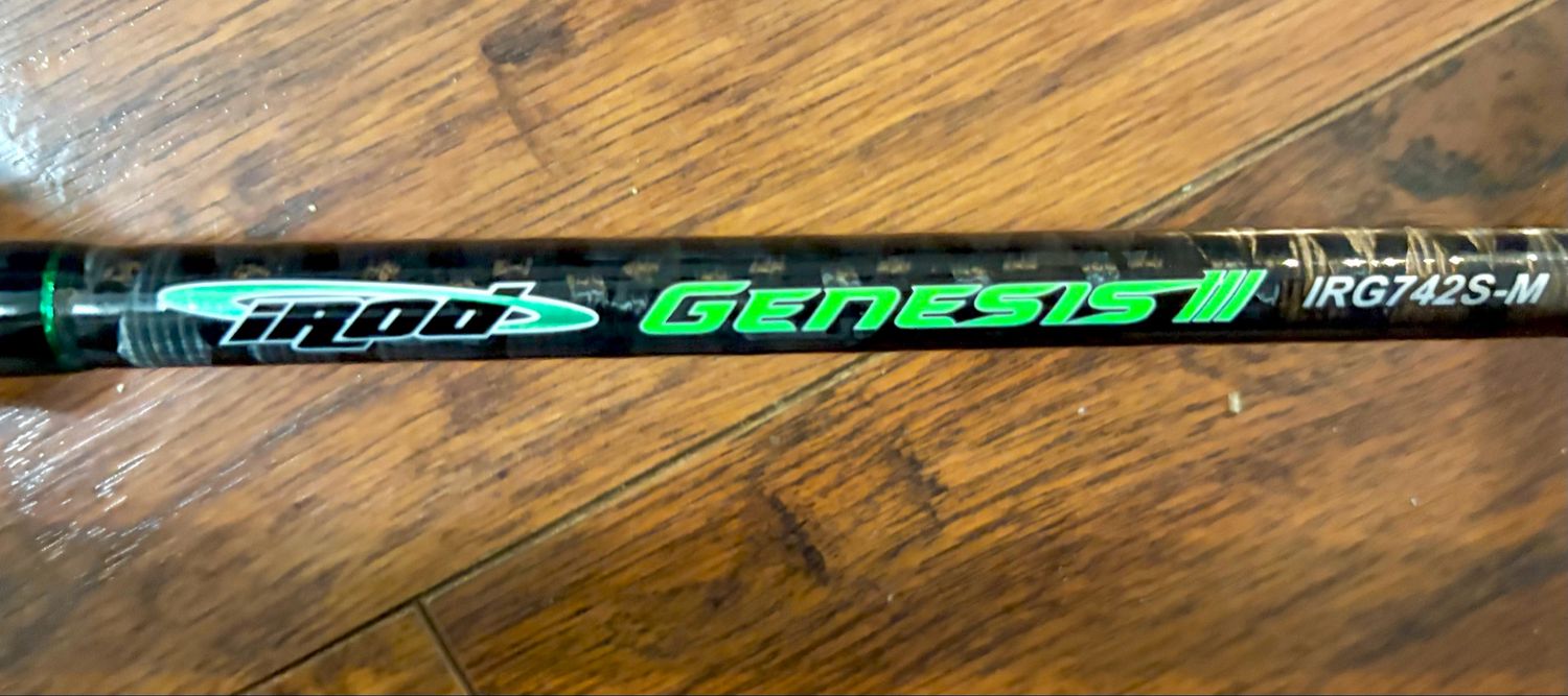1-*NEW* IRod Genesis 111 742S-M Spinning