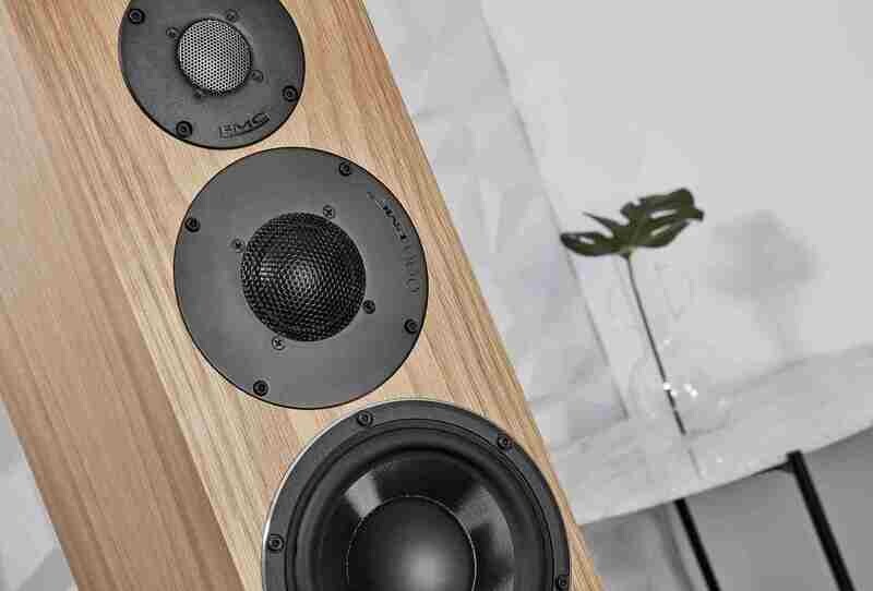 PMC twenty5.26i Oak – High-end gulvhøyttalere (par) (demovare)