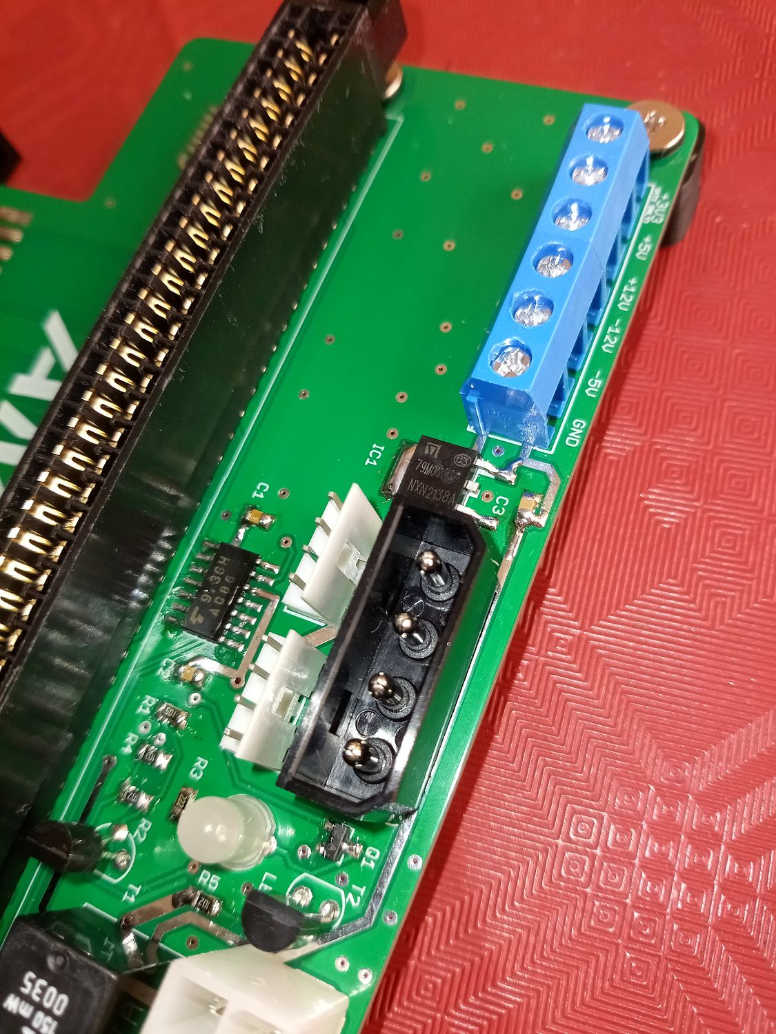 AMYA500Z2 - An Amiga 500 (and Plus) Zorro II Expansion Adapter