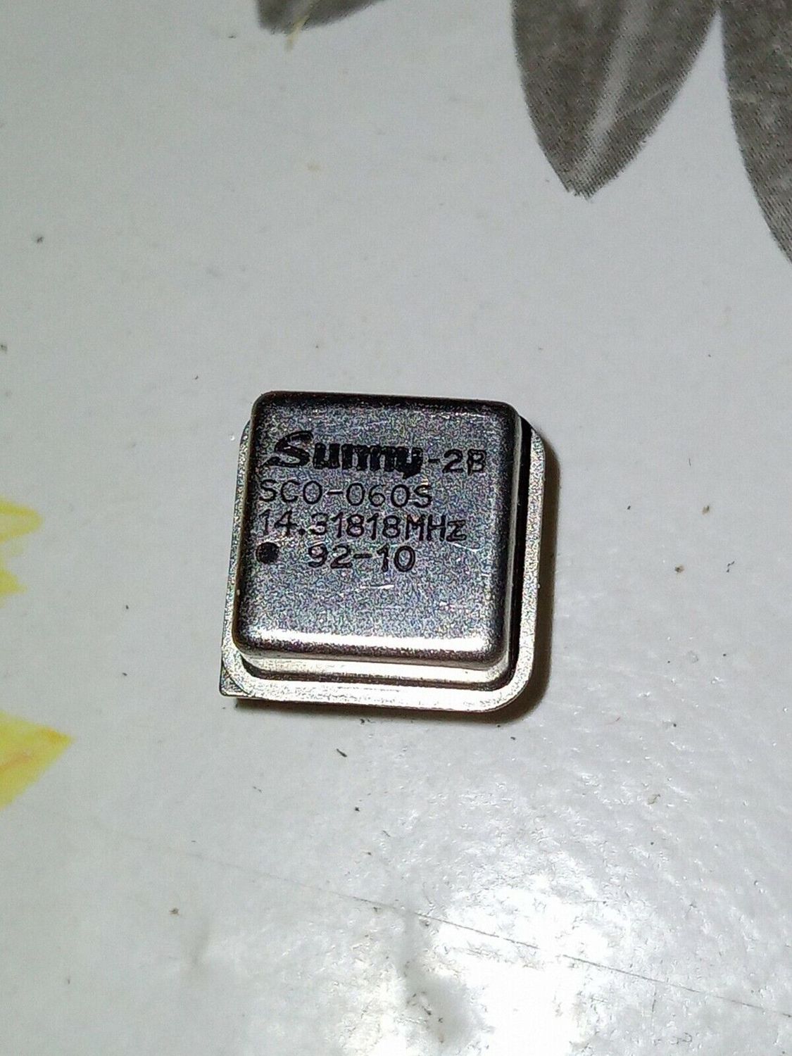 Crystal oscillator 14.31818 MHz 8pin DIP SUNNY