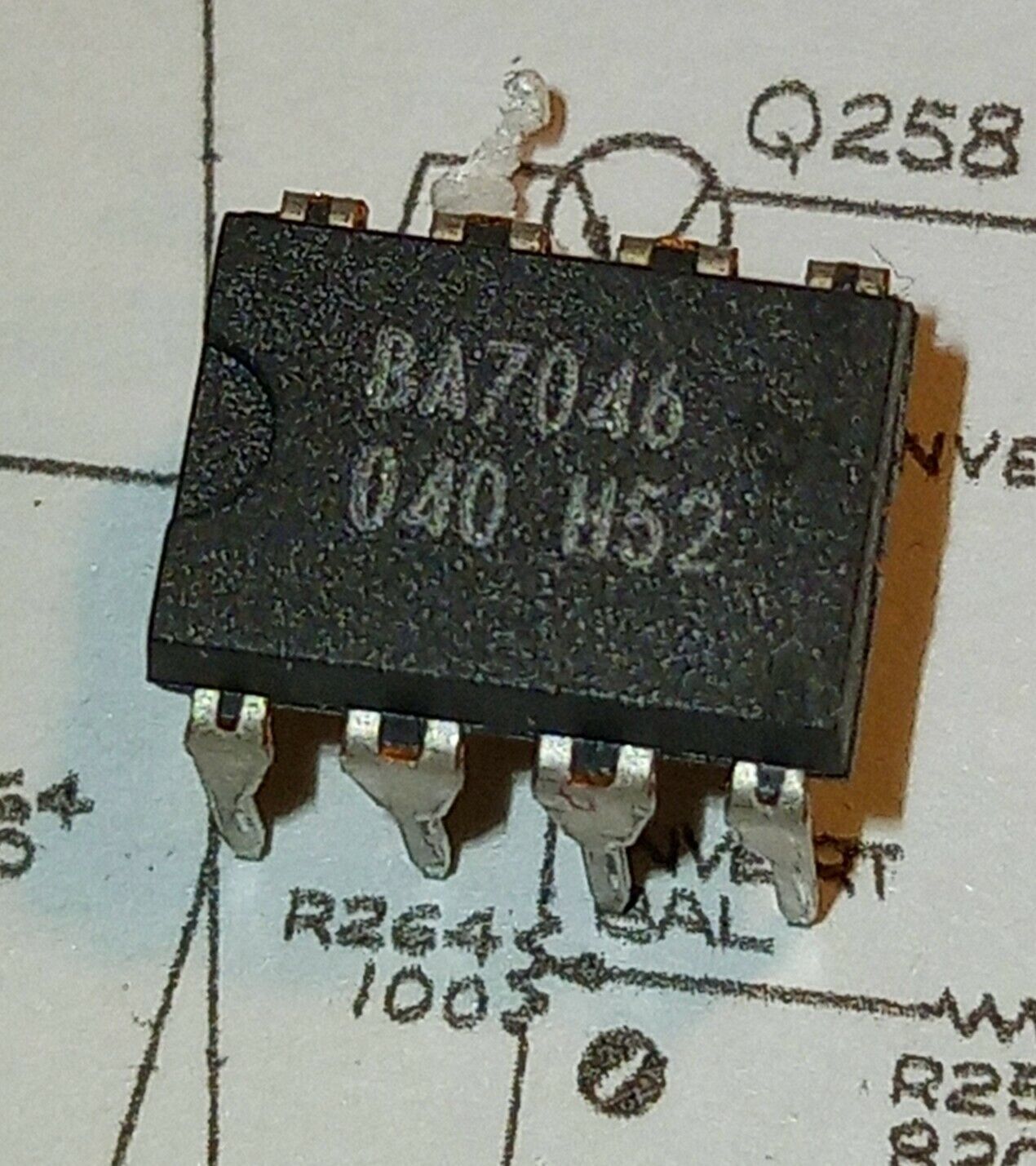 BA7046 - Multimedia ICs SYNC separator IC with AFC - DIP8 - Vintage Rare